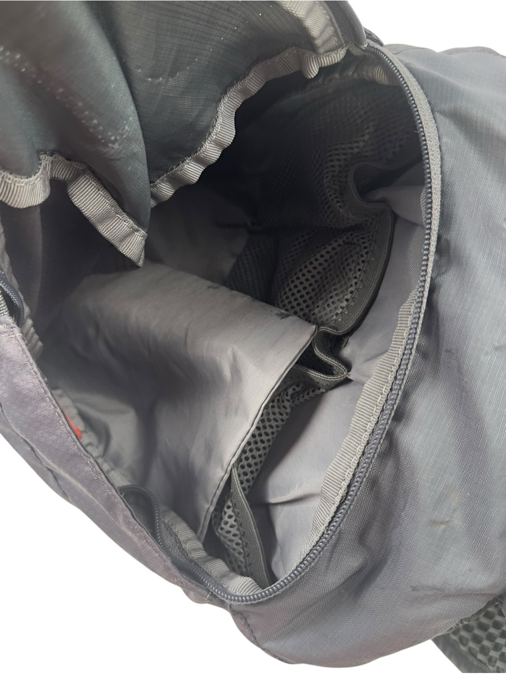 Kelty Capture 15L Backpack Gray Lightweight Hiking Daypack Trail Pack - Picture 7 of 9